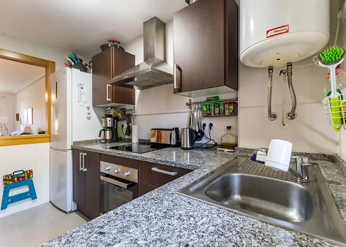 Con Amplia Terraza En アパート