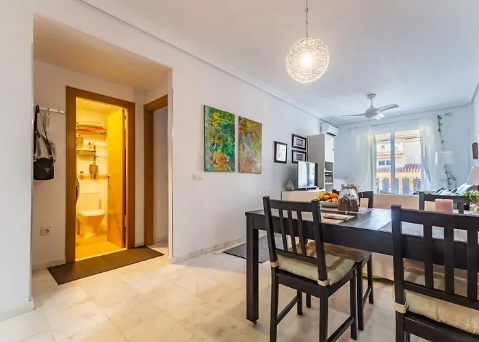 Con Amplia Terraza En *