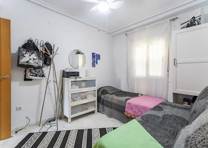 Con Amplia Terraza En Apartment Fuengirola