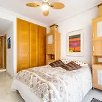 Con Amplia Terraza En فوينخيرولا